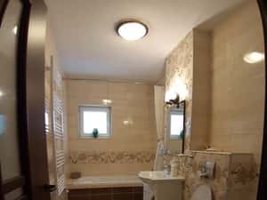 Apartament 3 camere, cartier Kogalniceanu, Turnisor, balcon, lift — miniatura 4