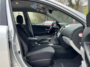 Kia Ceed 1.6 Crdi, cutie automata 115.700km full option — miniatura 5