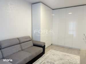 Apartament lux tip studio, cu parcare, de inchiriat West Residence — miniatura 4