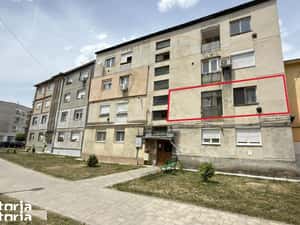 Apartament 2 camere Republicii Etaj I - Carei - Comision 0% cumparator