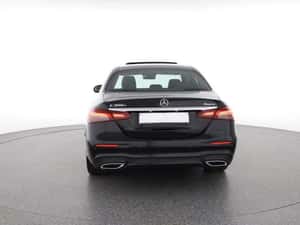Mercedes-Benz E 300 hibrid, dotări de top, 2021 — miniatura 6