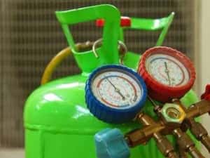 Incarcare cu freon clime auto — miniatura 1