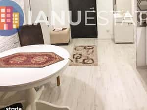 Timpuri Noi 10` Metrou Piata Unirii Nerva Traian Renovat PetFriendly — miniatura 4