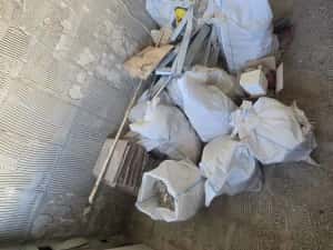 Transport moloz Car Moloz Evacuare mobila Debarasare apartamente — miniatura 5