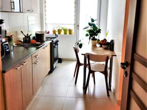 Apartament de închiriat, 3 camere, 67 mp, Piața Mihai Viteazul — miniatura 6