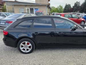 Audi A4 2.0Tdi 143Cp 2009 Intretinut recent adus — miniatura 3