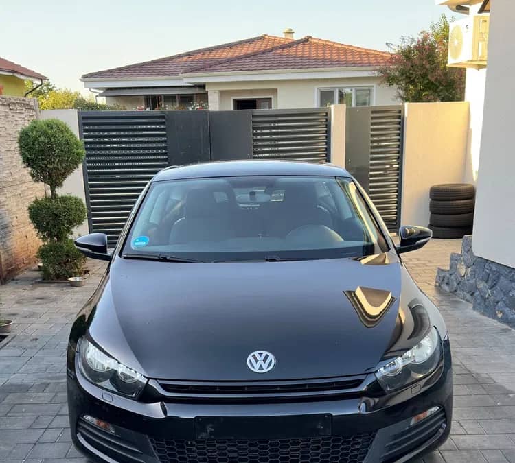 VW SCIROCCO 1.4 BENZINA– 160 CP  An 2010 — fotografie 1 din 10