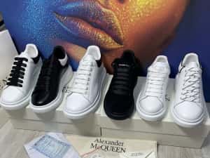 Adidasi Alexander McQueen piele naturala 100% Full Box colectie noua