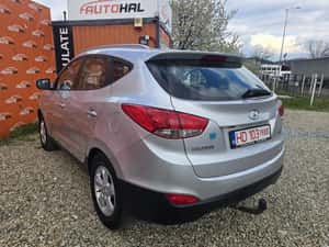 Hyundai Ix35 Grand Suv 4X4 Culoare GRI ARGINTIU AN 2013 Euro 5 — miniatura 4