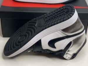 Air Jordan 1 Retro High Silver Toe Full Box (Verificare Colet) — miniatura 4