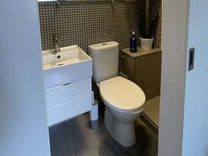 Vand Garsoniera moderna, mobilata si utilata, cart. Gheorgheni - Cluj — miniatura 5