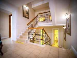 Cladire cu alta destinatie - 4 niveluri - pretabila diverse activitati — miniatura 5