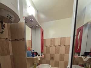 2 Camere confort 2 Viziru E-uri,etaj 1 — miniatura 6
