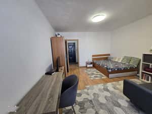 Metrou Costin Georgian, gars et. 5, supraf. 31 mp, mobilata si utilata — miniatura 1