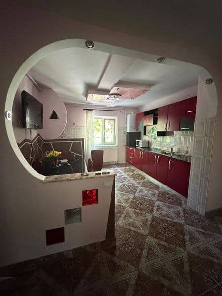 Inchiriere apartament — fotografie 1 din 6