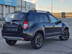 Vand / Schimb cu teren Dacia Duster LOOK 2017 - 114.000Km / Germania — miniatura 3