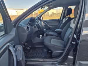 Vand / Schimb cu teren Dacia Duster LOOK 2017 - 114.000Km / Germania — miniatura 6