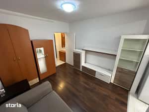 Garsoniera de vanzare - zona Spitalul Judetean — miniatura 4