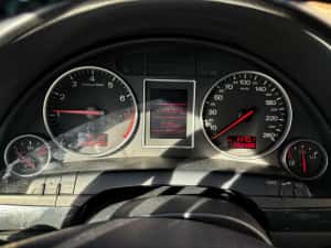 Audi 2.0 euro4 2004 — miniatura 6