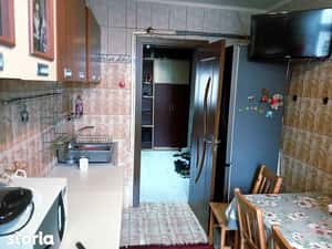 Apartament ultracentral, 3 camere decomandat — miniatura 4