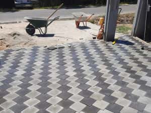 Promotie dale pentru pavaje si pavele model 20x20 antiderapant montaj — miniatura 7