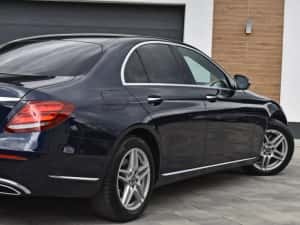 Mercedes-Benz E ~Pachet EXCLUSIV~Masaj~Camera360~Burmester~E220~GARANTIE 12 LUNI~ — miniatura 4