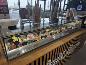 Vand vitrine cofetarie si gelaterie — miniatura 2