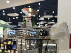 Vand vitrine cofetarie si gelaterie — miniatura 8