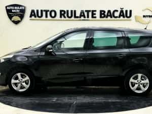 Vand Renault Scenic 2009 Diesel 1870 cmc Neavariata — miniatura 4