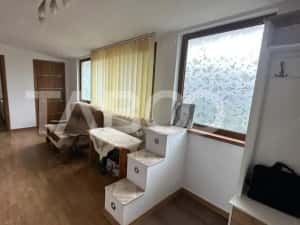 Casa cu garaj acces auto 2 apartamente separate zona Piata Cluj Sibiu — miniatura 2