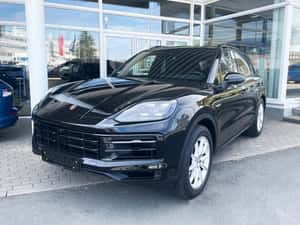 Porsche Cayenne Hibrid, 12.900 km, 470 cp, 2025