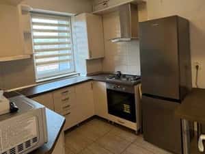 Inchiriez apartament cu 2 camare — miniatura 5