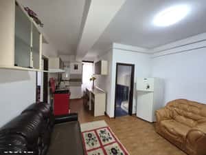 Apartament cu 3 camere openspace zona Cug Aleea Tudor Neculai lângă bl — miniatura 2
