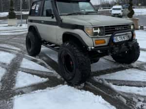 Toyota Land Cruiser 1986 — miniatura 1