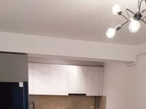 Apartament 2 camere modern, 45,5 mp, bloc nou, lift, parcare, zona Cen — miniatura 4