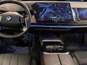 BMW 740 Automată 400 HP Benzină — miniatura 5