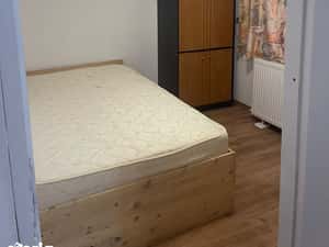Garsonieră spațioasă, în casa cu  loc de parcare in curte, parter — miniatura 4
