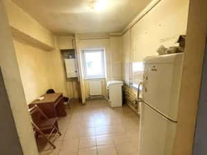 Apartament de 76 mp utili,2 bai,2 balcoane,,zona Piata Marasti — miniatura 5