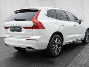 Volvo XC60 Hibrid 2021 - 48,676 km — miniatura 3