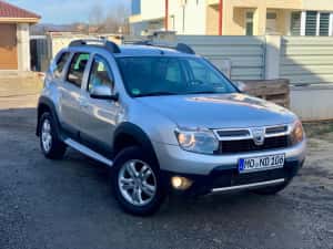 Dacia Duster 2011 1.6 Benzina 4x4 70.000 km ! Recent Adus ! — miniatura 10