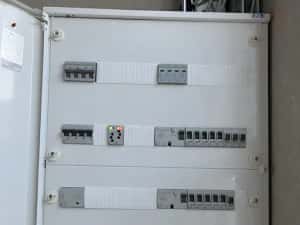Electrician  autorizat Grad 2AB — miniatura 9
