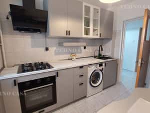 Renovat, prima inchiriere, loc parcare, Titan metrou 7 minute mers — miniatura 4
