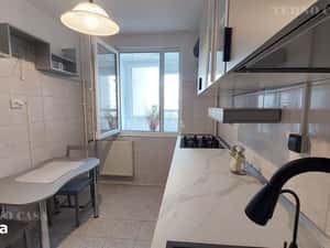 Renovat, prima inchiriere, loc parcare, Titan metrou 7 minute mers — miniatura 5