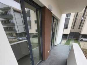 Fara comision. Apartament 3 camere. Bloc nou. Etaj 1. Pret avantajos. — miniatura 3
