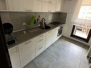 Inchiriez apartament 50 mp cu balcon mare. — miniatura 5