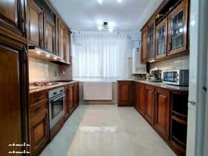 Apartament 3 camere lux, decomandat ,central ,zona Hipodrom — miniatura 3