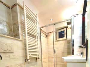 Apartament 3 camere lux, decomandat ,central ,zona Hipodrom — miniatura 6