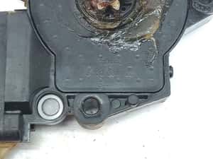 Motoras macara geam stanga spate 3130034192 Hyundai Tucson 1 (2004 - 2010) — miniatura 6