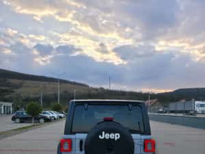 Vand Jeep Wrangler Rubicon an 2021 — miniatura 6