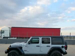 Vand Jeep Wrangler Rubicon an 2021 — miniatura 9